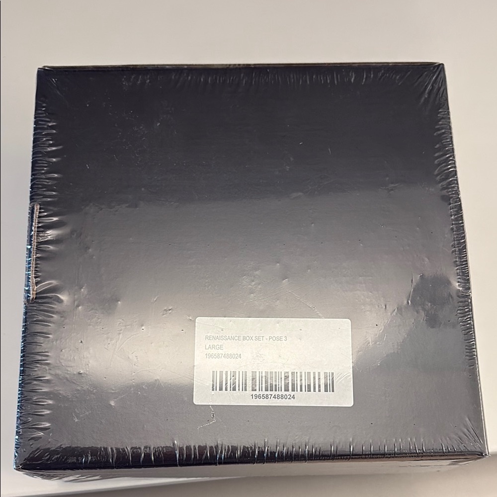 Renaissance Box Set - Black